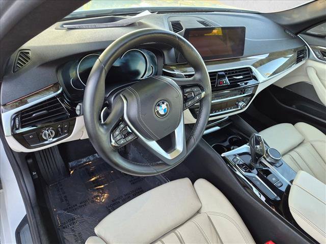 Used 2018 BMW 540i RWD image 12