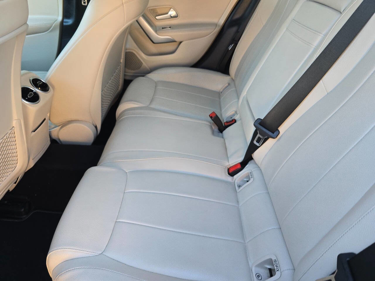 Used 2019 Mercedes-Benz A 220 4MATIC image 26