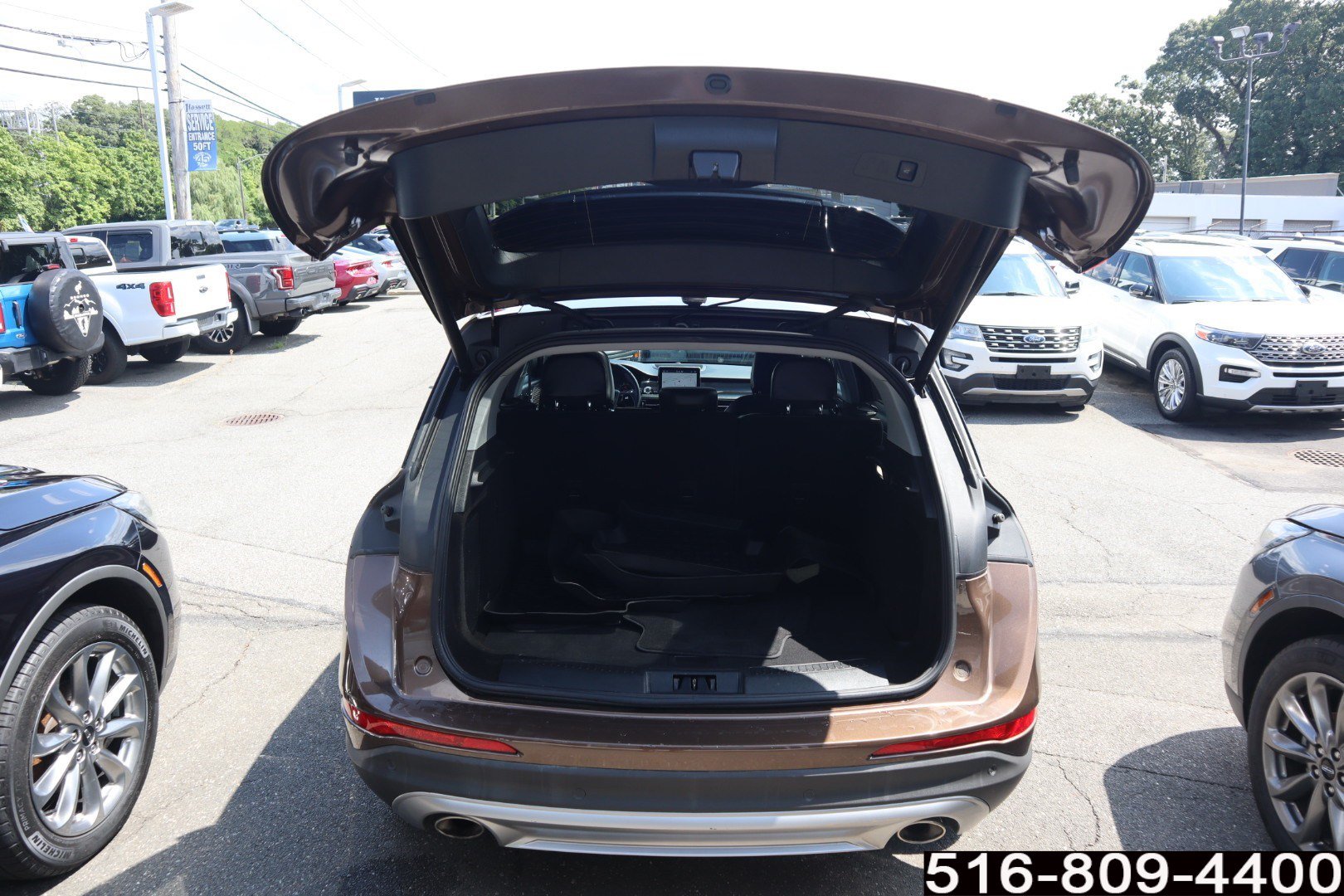 Used 2022 Lincoln Corsair AWD w/ Premium Package image 27