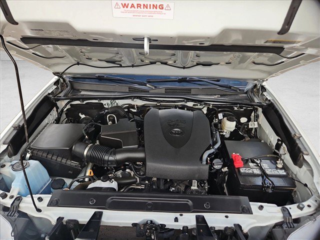 Used 2023 Toyota Tacoma SR5 AWD/4WD image 23