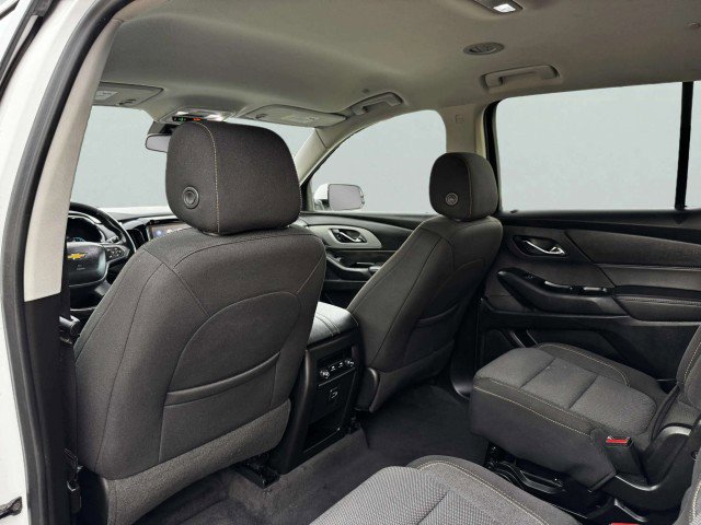 Used 2020 Chevrolet Traverse LT FWD image 39