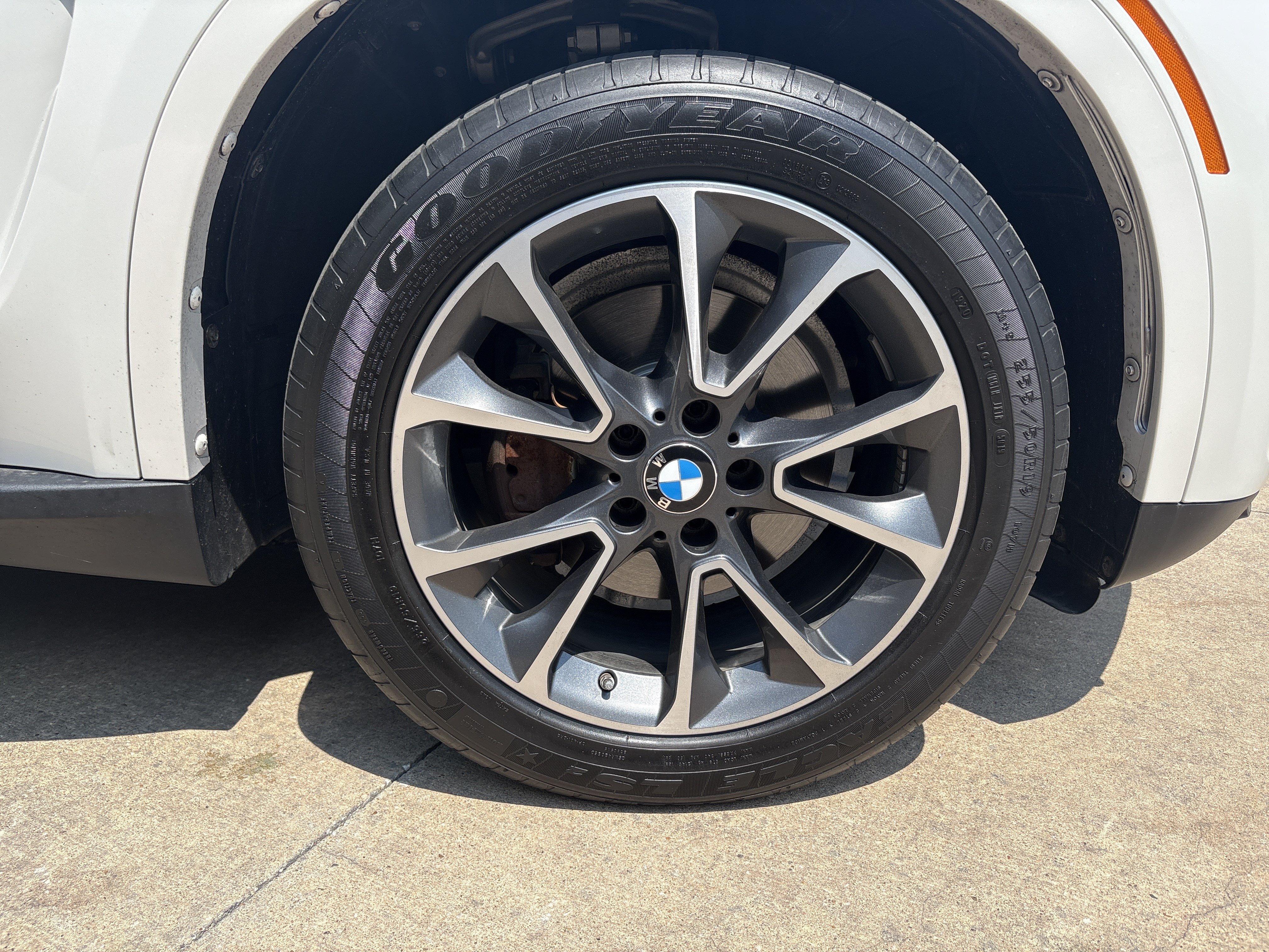 Used 2017 BMW X5 xDrive35i AWD/4WD image 13