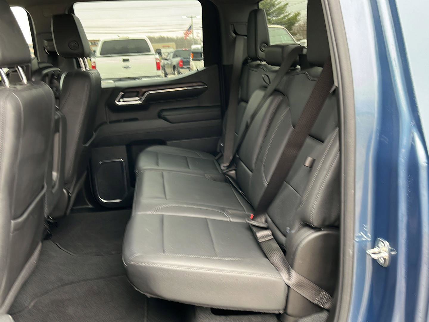 Used 2024 GMC Sierra 1500 SLT image 26