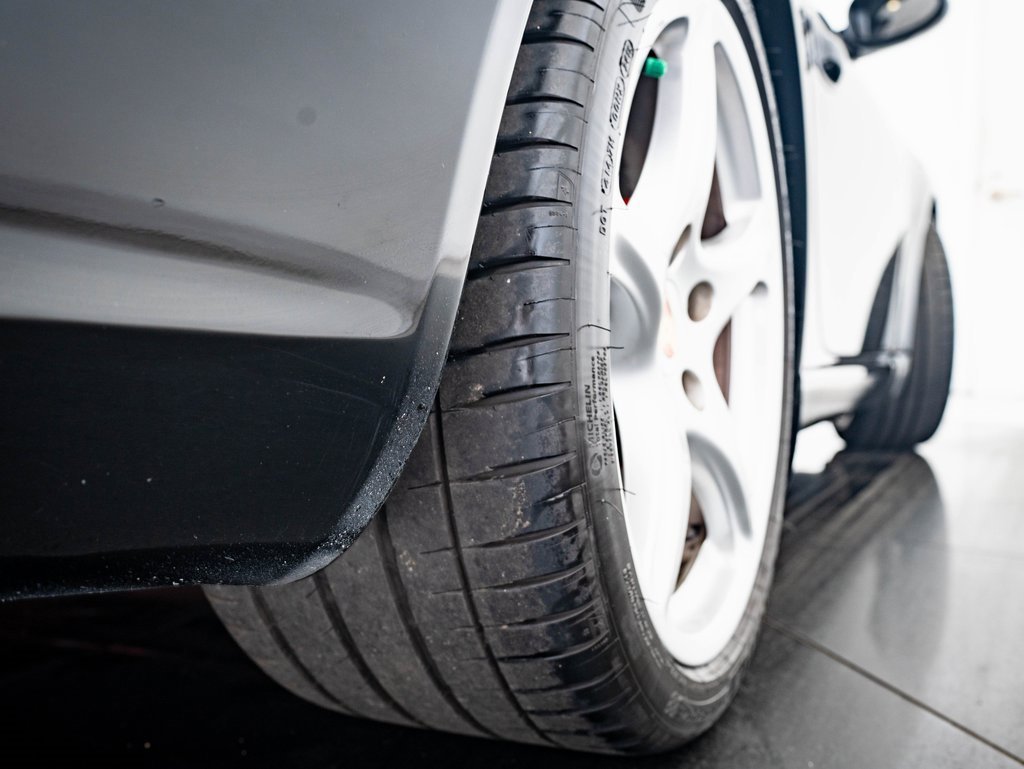 Used 2006 Porsche 911 Carrera 4S image 34