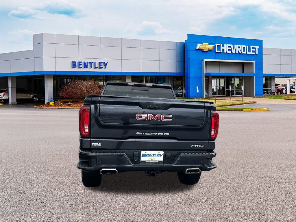Used 2022 GMC Sierra 1500 AT4 w/ AT4 Premium Package image 4