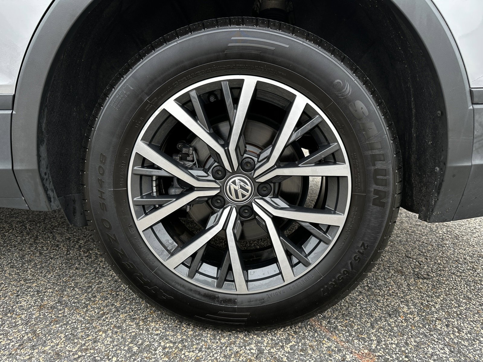 Used 2021 Volkswagen Tiguan S image 19