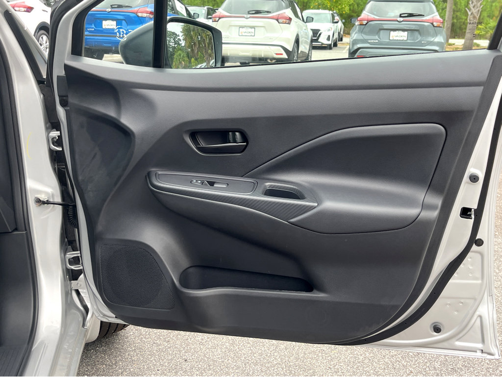 Used 2024 Nissan Versa S w/ Trunk Package image 4