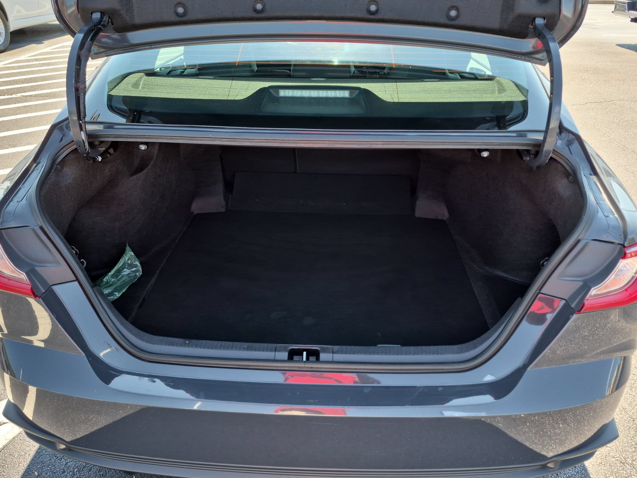 Used 2025 Toyota Camry SE FWD image 32