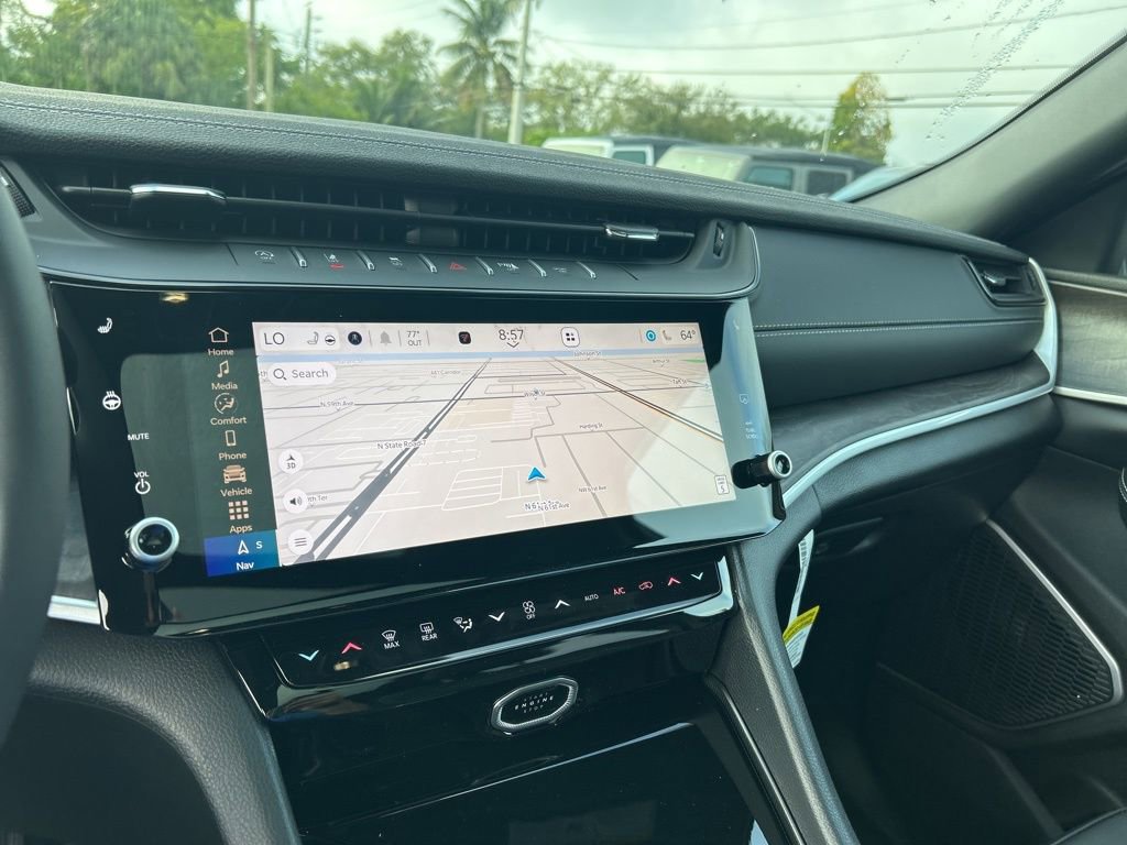 New 2026 Jeep Grand Cherokee Limited image 12