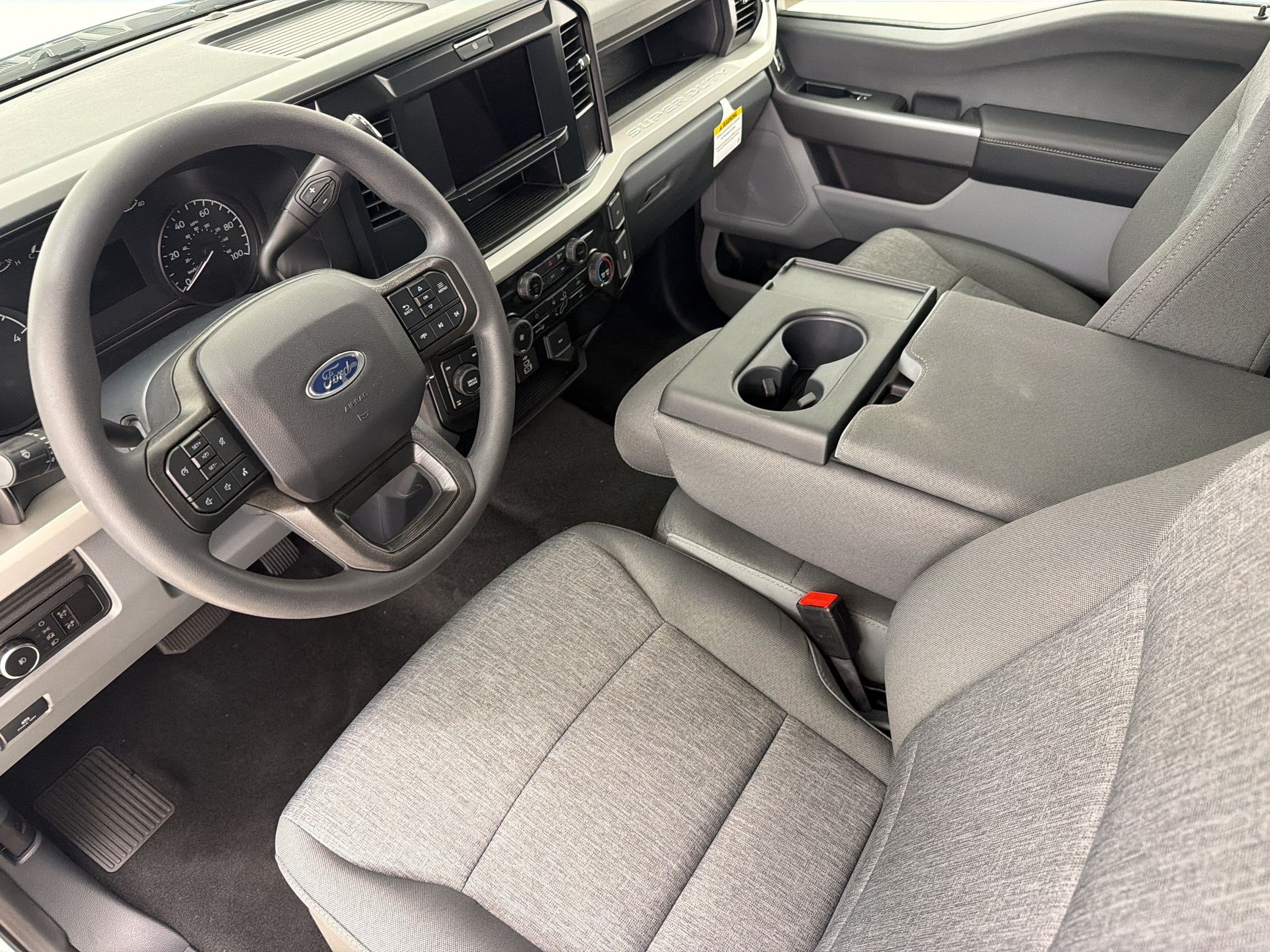 New 2026 Ford F250 XL w/ STX Appearance Package AWD/4WD image 4