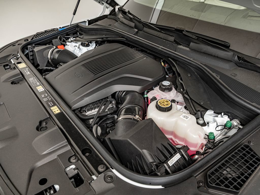 New 2026 Land Rover Range Rover SE AWD/4WD image 40