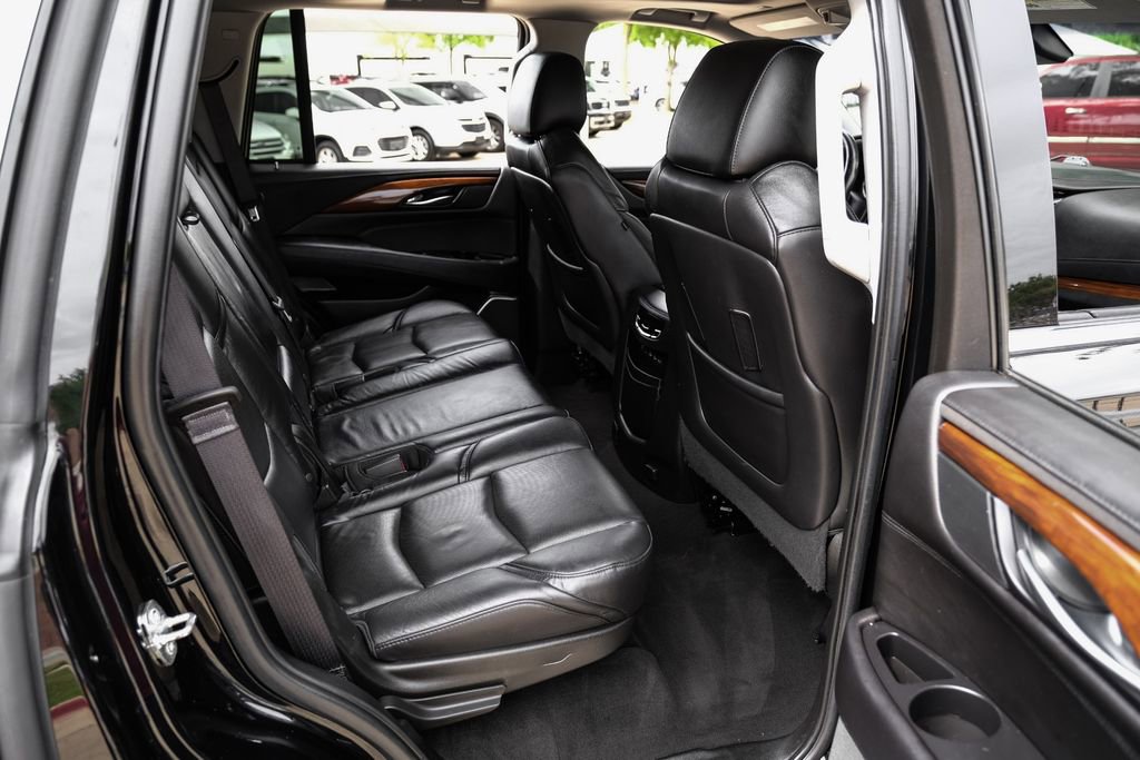 Used 2019 Cadillac Escalade Premium Luxury w/ LPO, Radiant Package RWD image 36