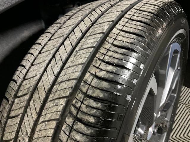 Used 2024 GMC Terrain SLT image 39