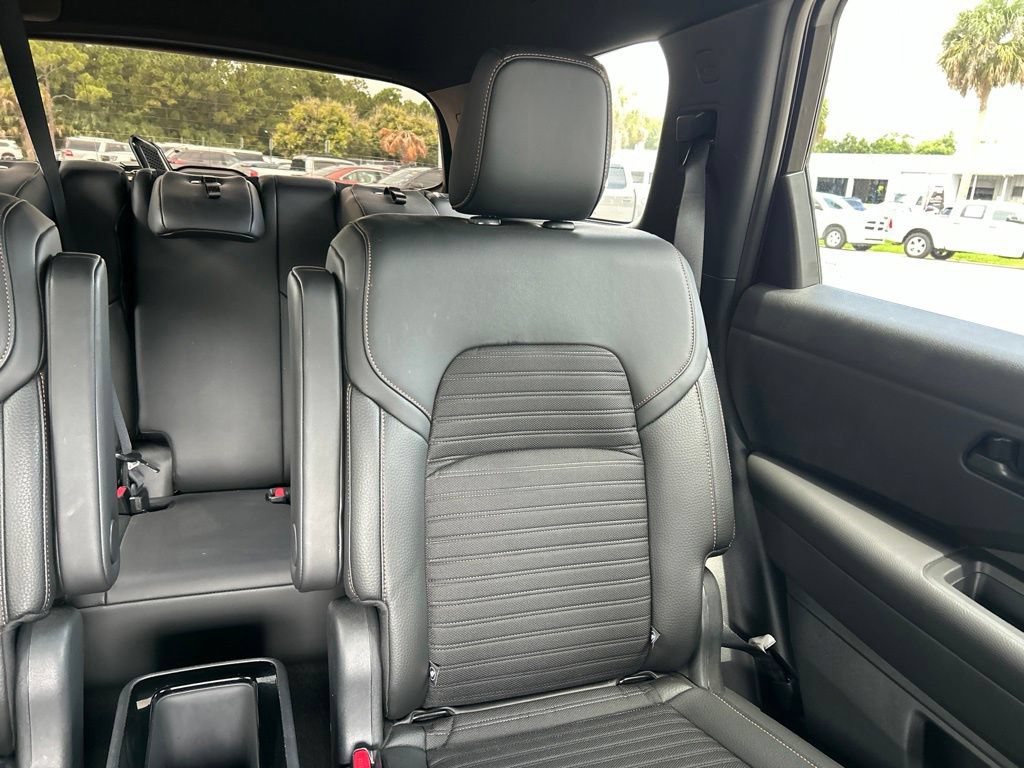 Certified 2025 Nissan Pathfinder Rock Creek AWD/4WD image 16