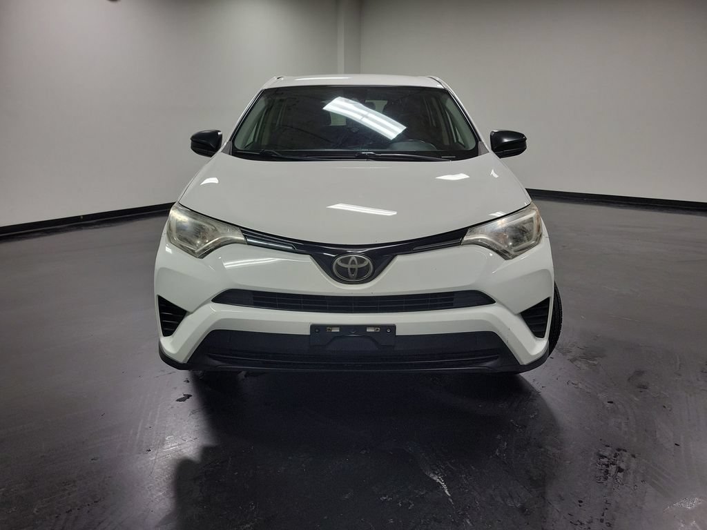 Used 2018 Toyota RAV4 LE w/ All Weather Liner Package FWD image 2
