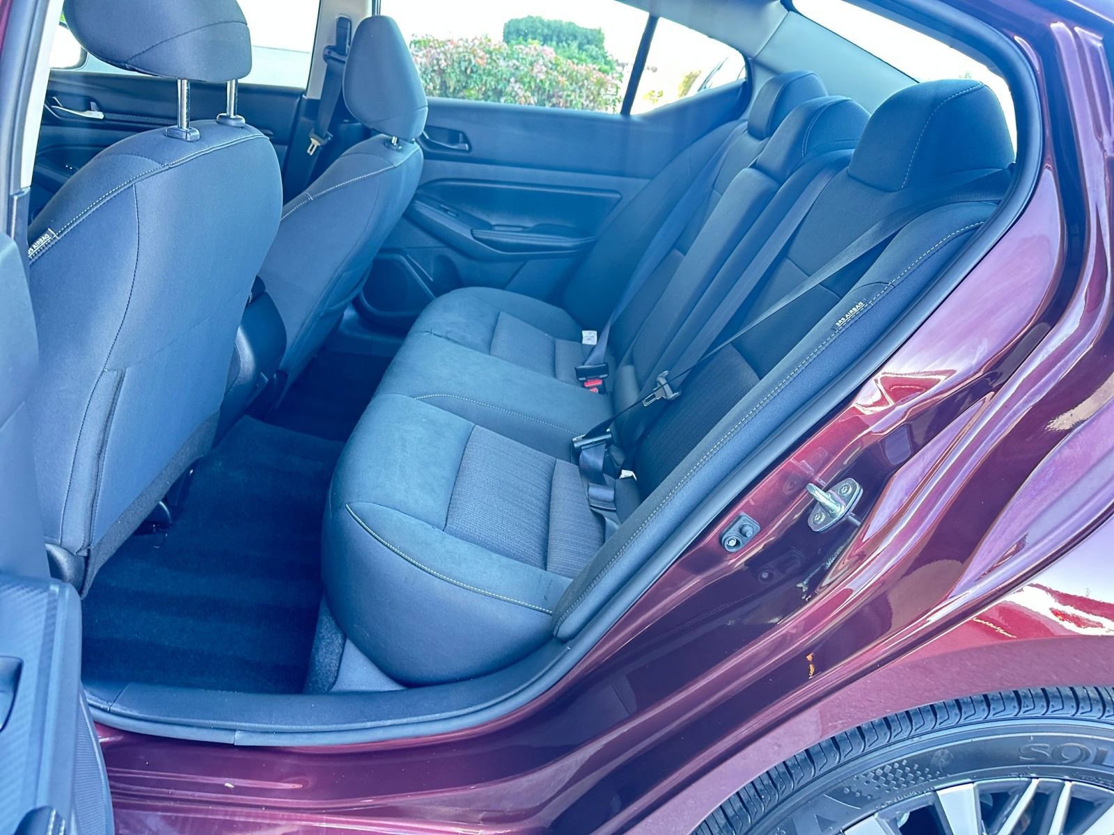 Used 2024 Nissan Altima 2.5 SV image 37