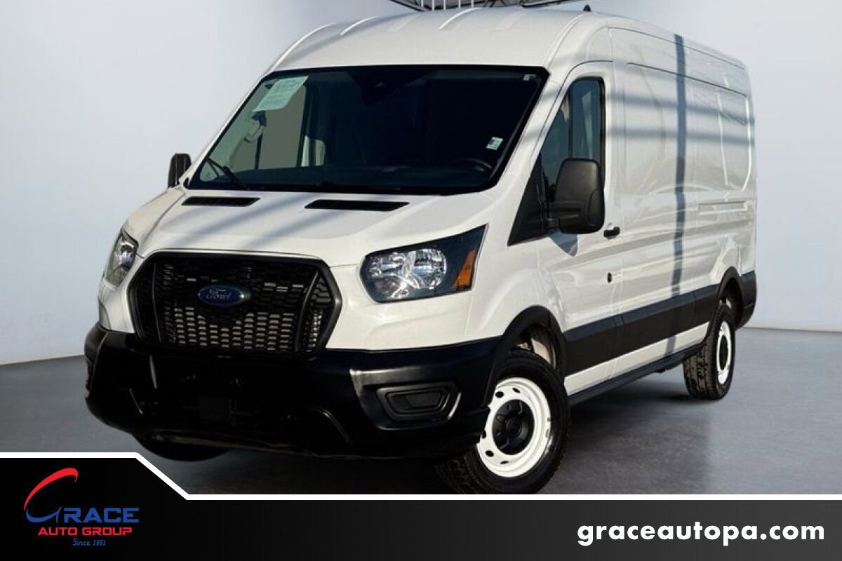 Used 2025 Ford Transit 250 Medium Roof RWD image 1