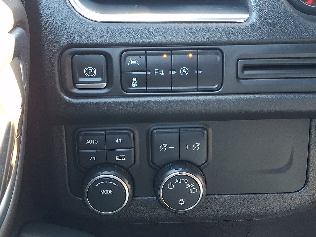 Used 2023 Chevrolet Tahoe LT AWD/4WD image 26