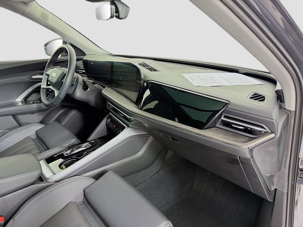 Certified 2025 Audi Q5 Premium Plus w/ Premium Plus AWD/4WD image 31
