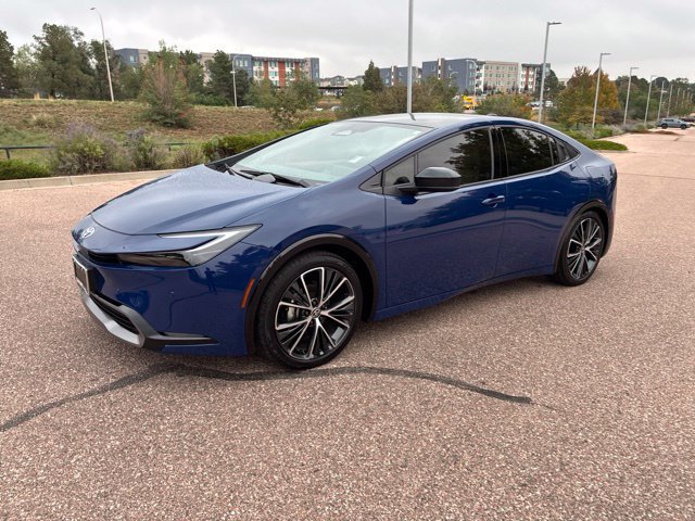 Used 2026 Toyota Prius XLE FWD image 3