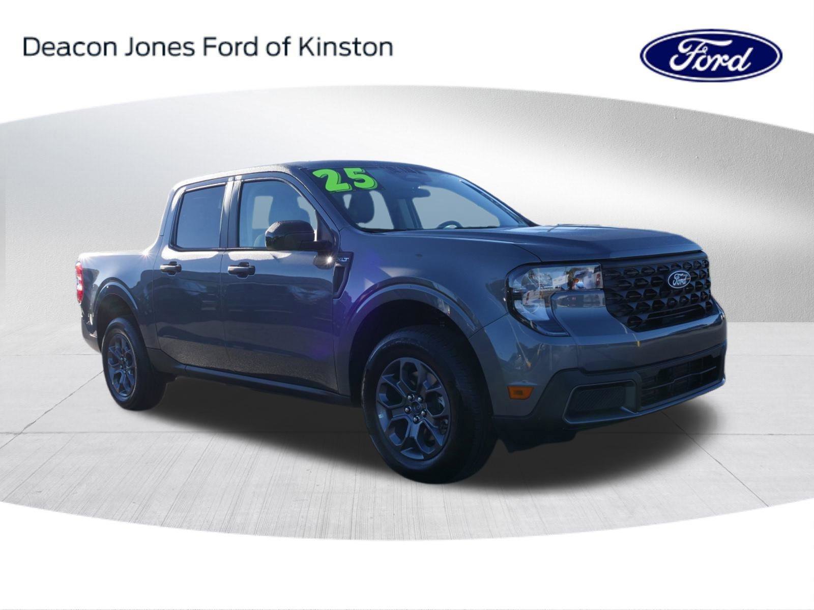 New 2025 Ford Maverick XLT