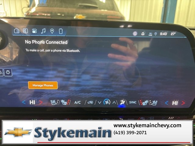 New 2026 Chevrolet Traverse RS w/ LPO, Floor Liner Package image 24