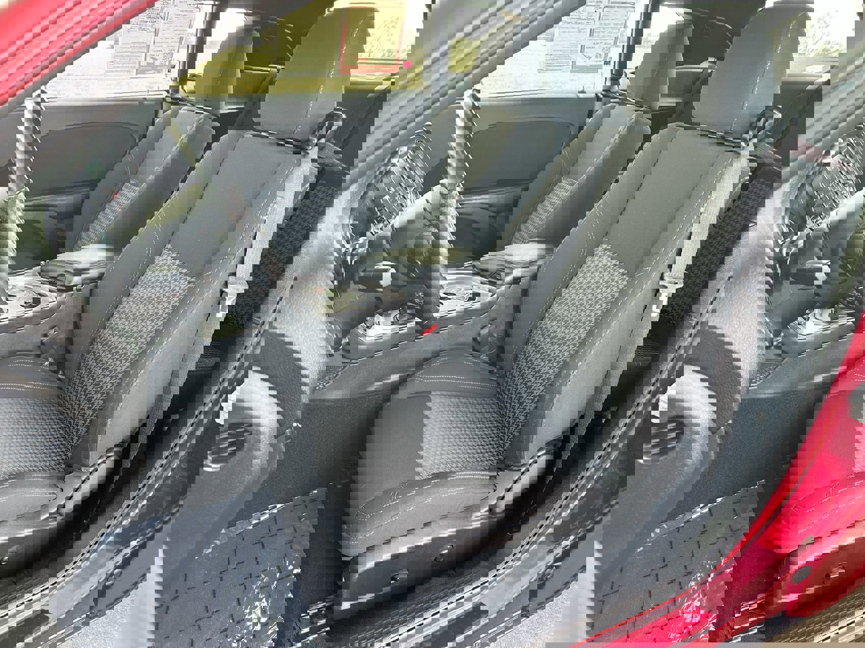 Used 2023 Dodge Challenger SXT w/ Blacktop Package image 11