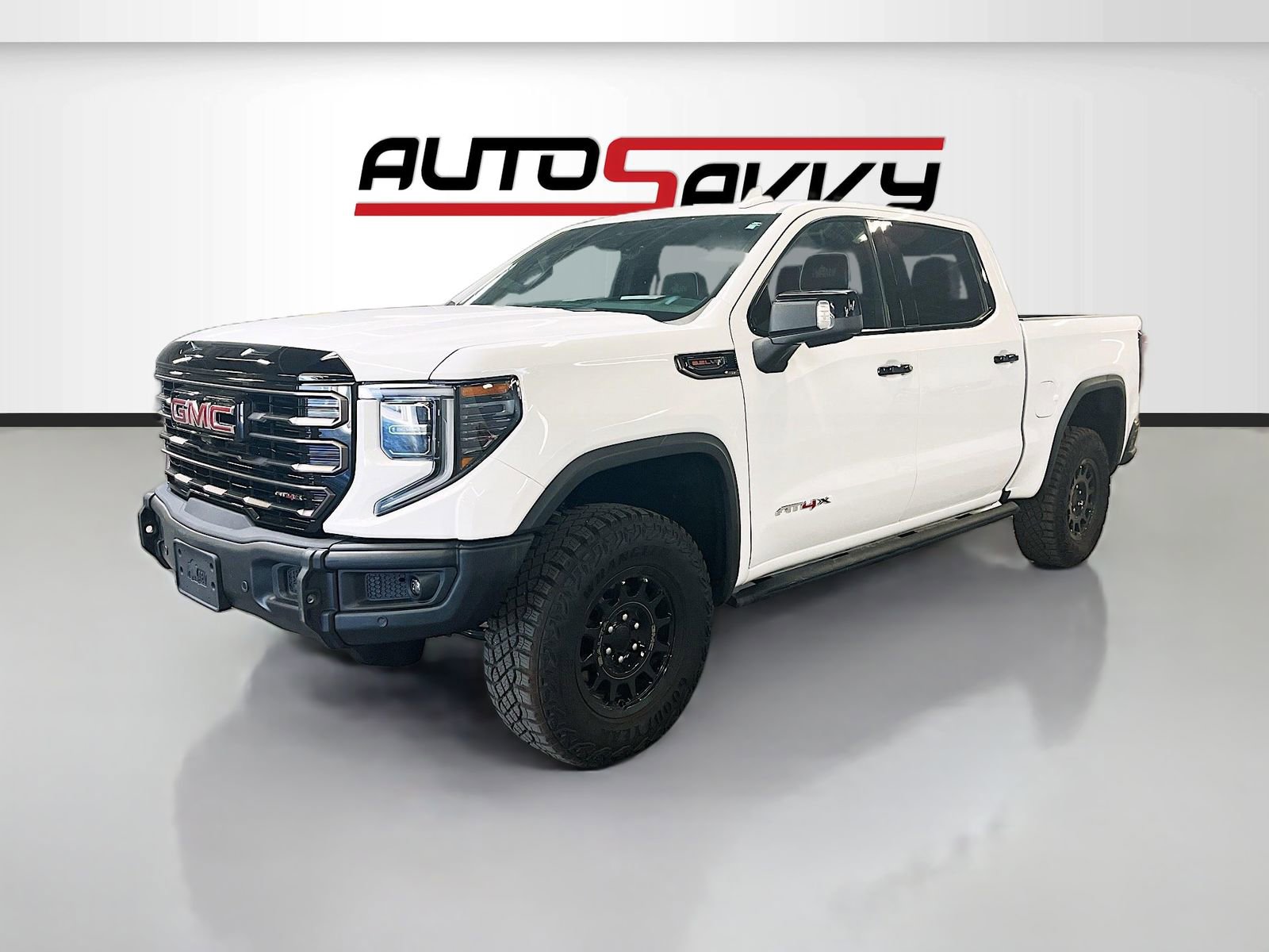 Used 2025 GMC Sierra 1500 AT4X w/ AT4X AEV Edition AWD/4WD image 3