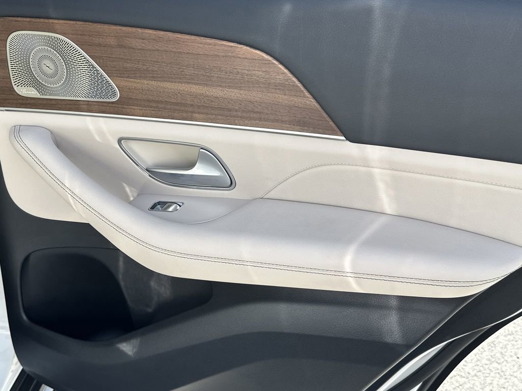Certified 2025 Mercedes-Benz GLE 350 4MATIC image 19
