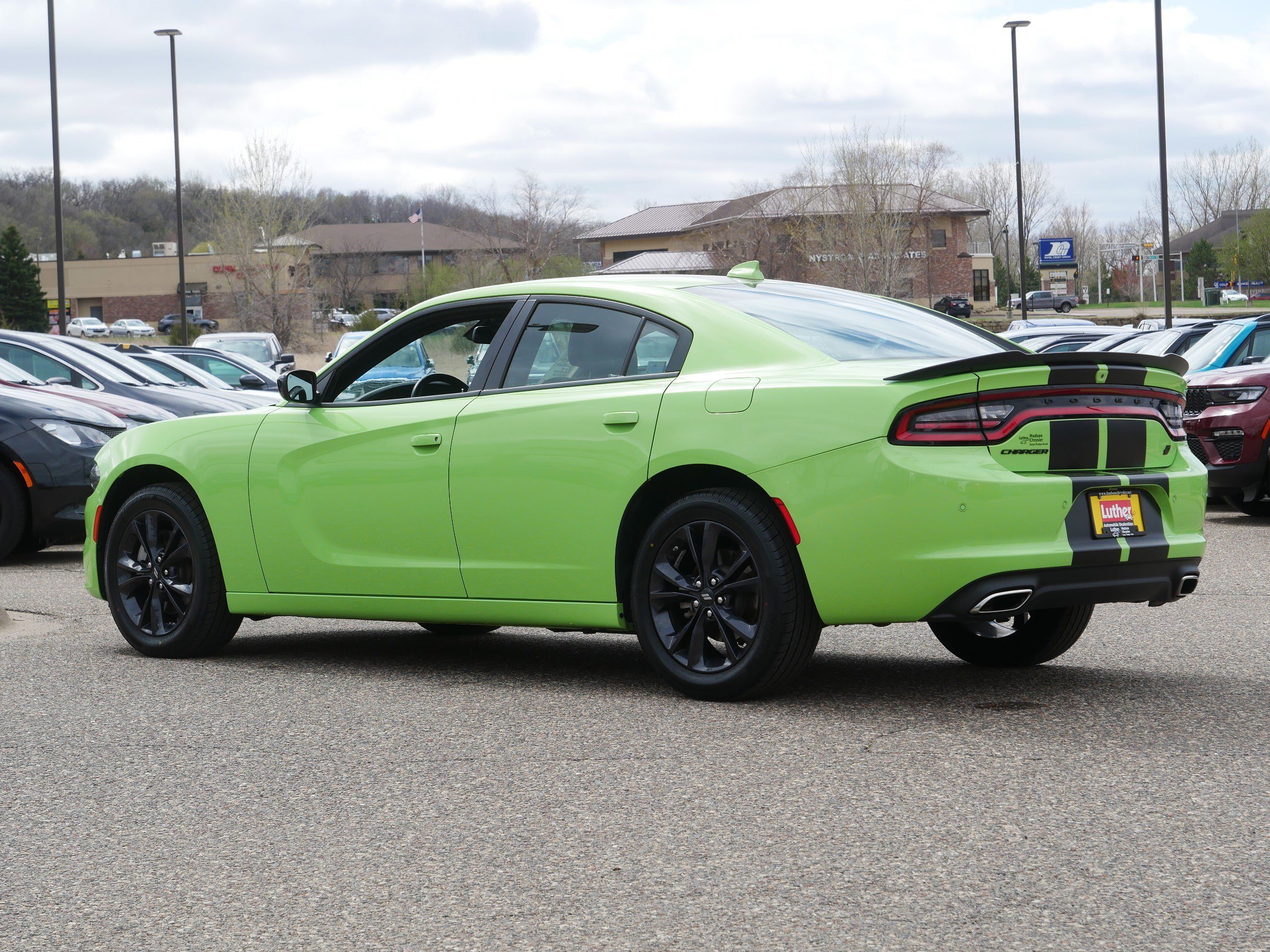 Used 2023 Dodge Charger SXT w/ Blacktop Package image 5