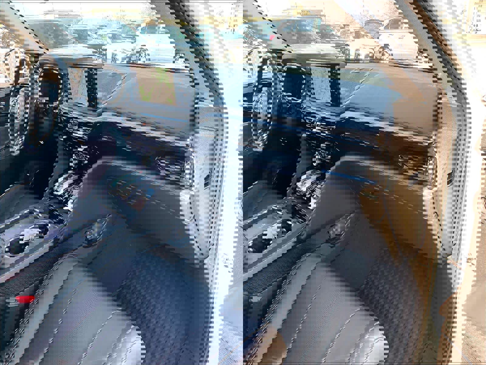 Used 2025 Acura MDX FWD w/ Technology Package image 18