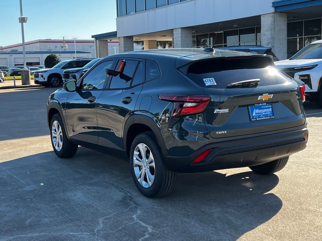 New 2026 Chevrolet Trax LS image 16