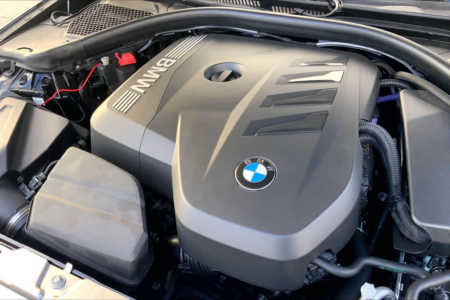 Used 2026 BMW 330i Sedan w/ Convenience Package RWD image 17