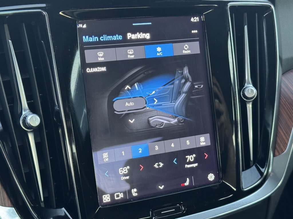 Used 2024 Volvo S60 B5 Plus image 13