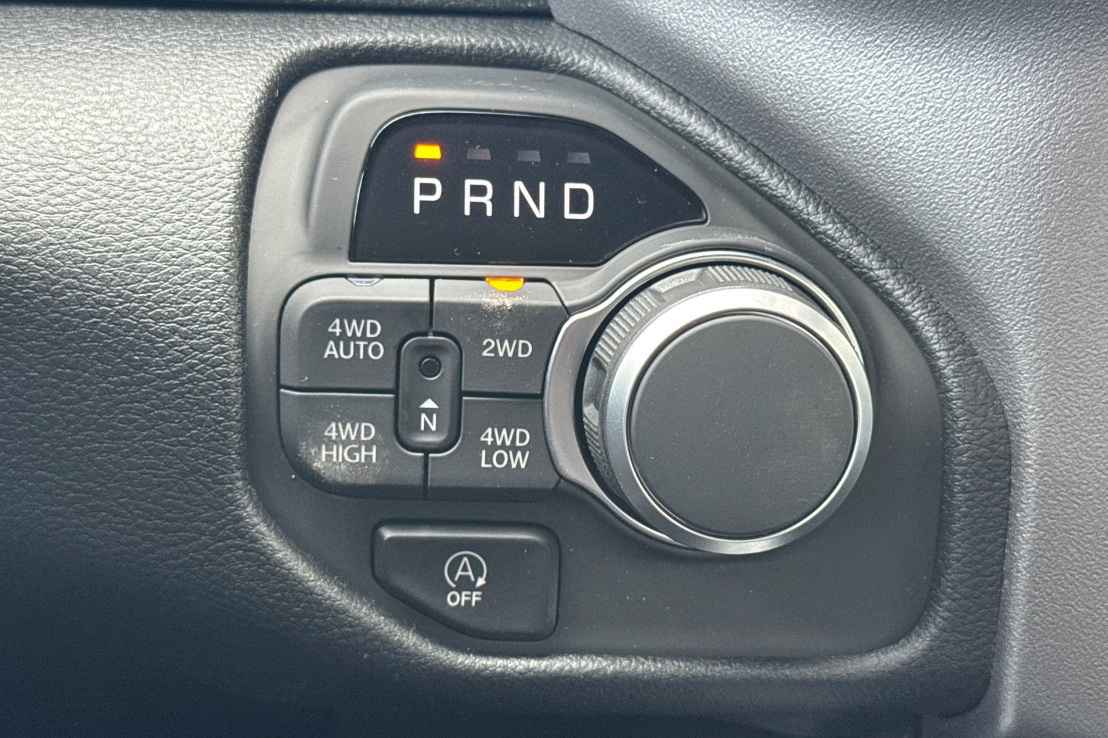 New 2026 RAM 1500 4x4 Crew Cab image 19