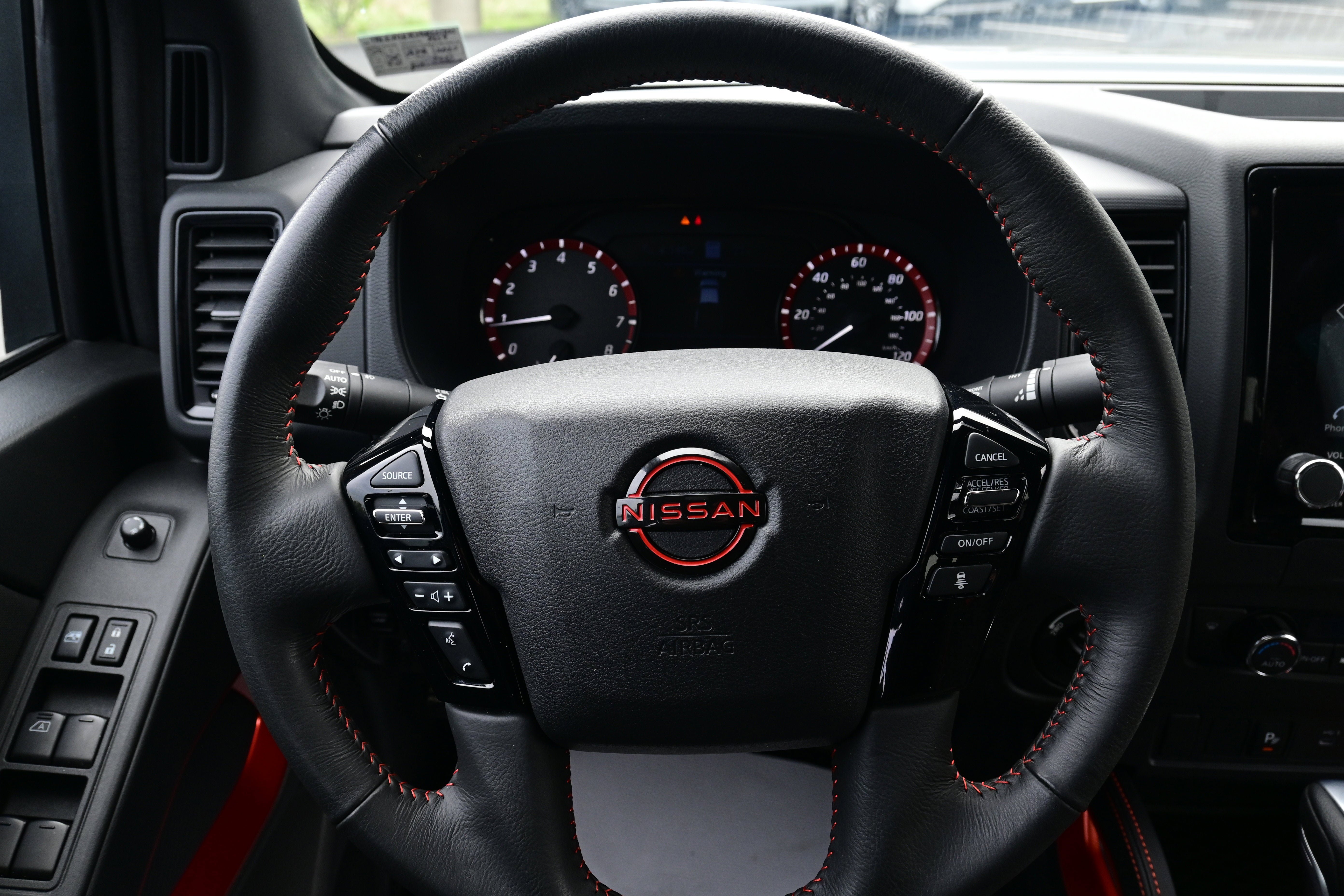 Certified 2024 Nissan Frontier PRO-4X w/ Technology Package image 15