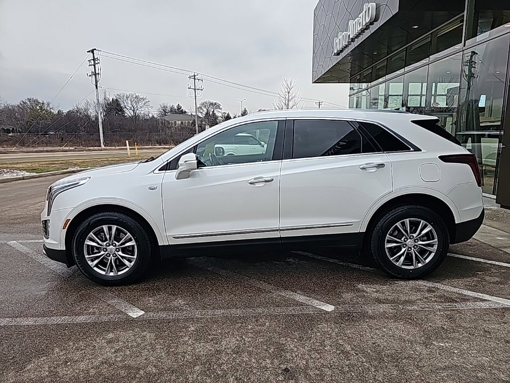 Used 2023 Cadillac XT5 Premium Luxury image 2