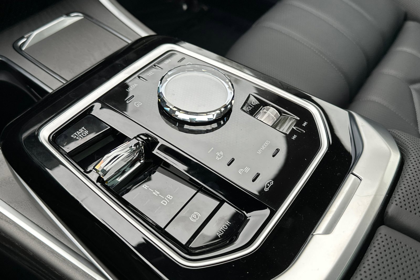 New 2026 BMW i7 xDrive60 image 18