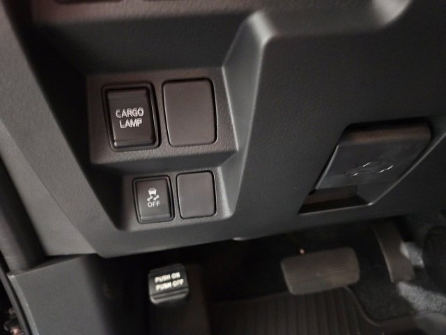 New 2026 Nissan Frontier SV w/ All-Weather Content Package image 17