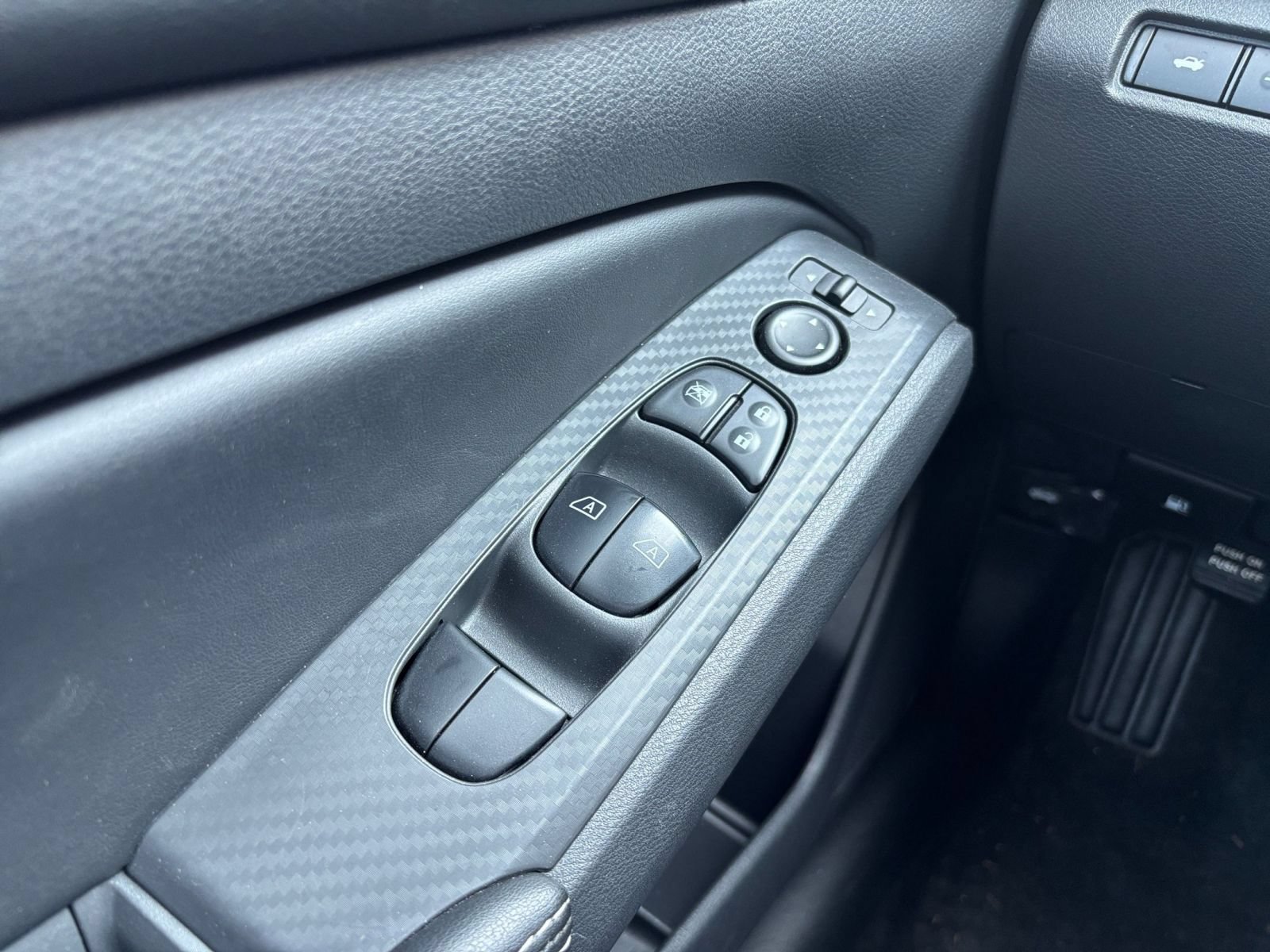 Used 2026 Nissan Altima 2.5 SV FWD image 18