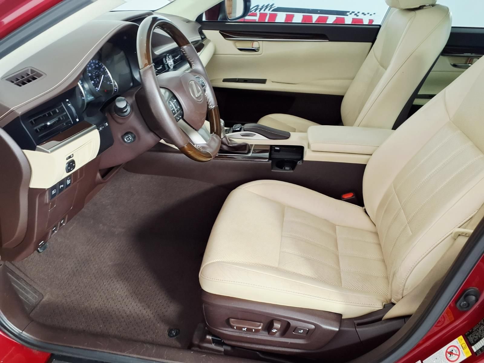 Used 2017 Lexus ES 350 w/ Luxury Package FWD image 12
