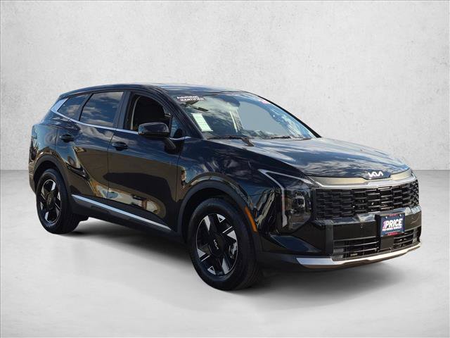 Used 2026 Kia Sportage LX FWD image 3