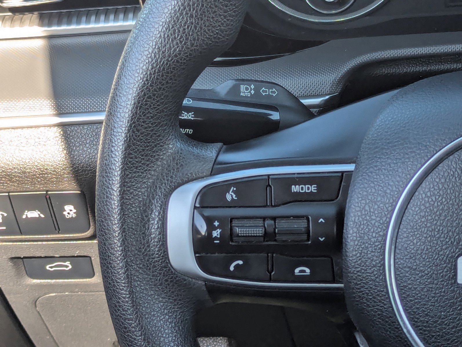 Used 2022 Kia K5 LXS image 23