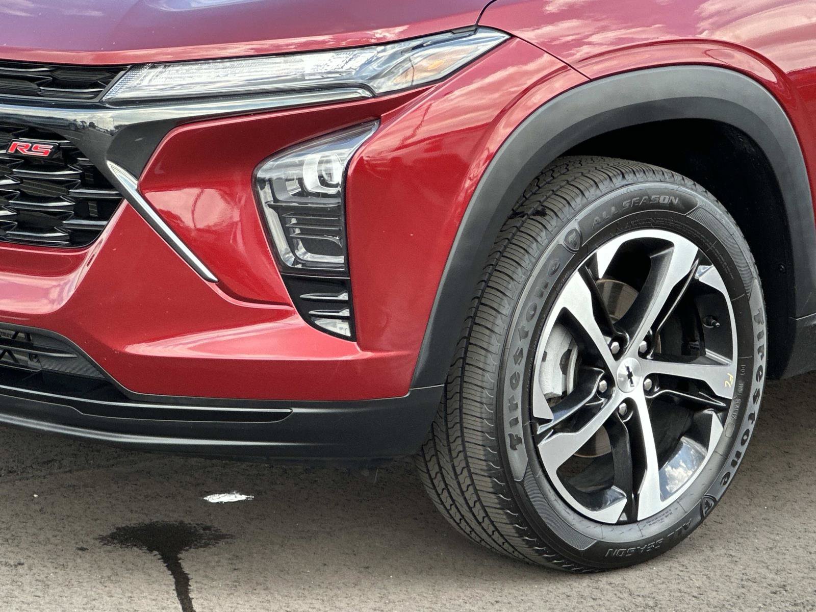 Certified 2024 Chevrolet Trax RS w/ Driver Confidence Package FWD image 7