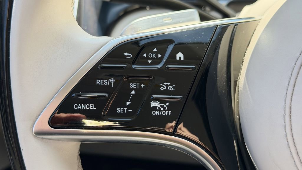 Used 2023 Mercedes-Benz S 500 4MATIC image 11