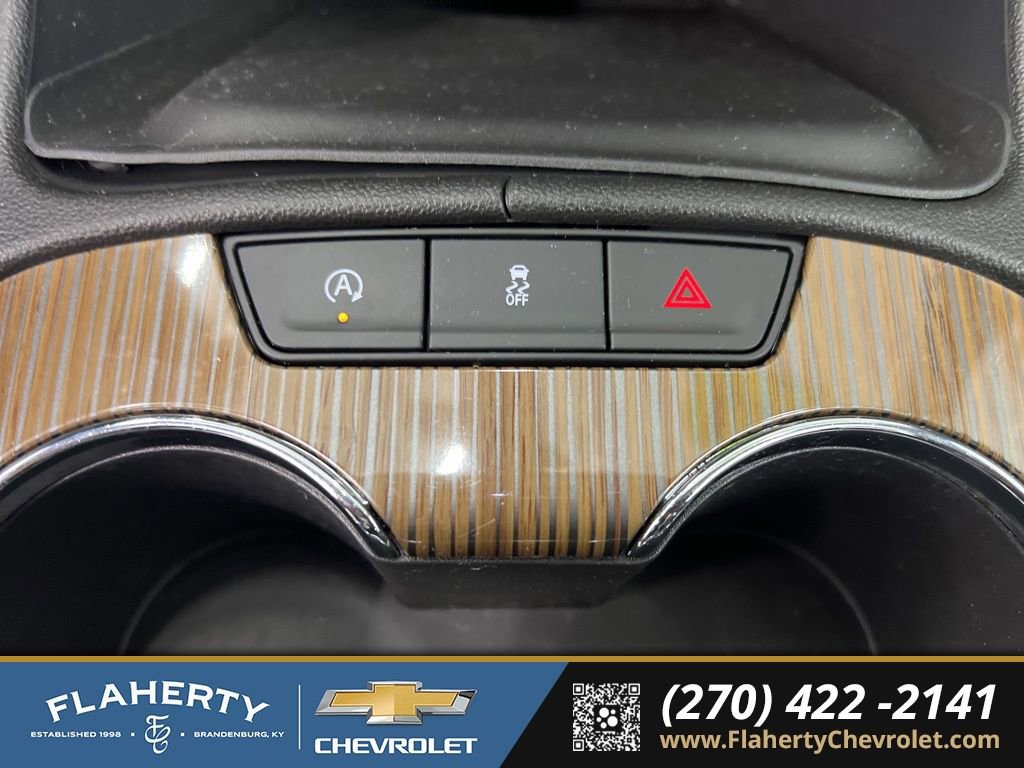 Used 2023 GMC Acadia SLE w/ Driver Convenience Package image 32