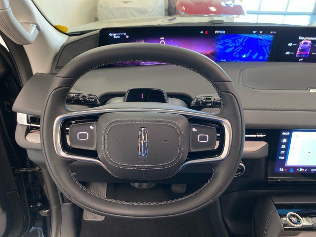 New 2027 Lincoln Navigator Reserve AWD/4WD image 21