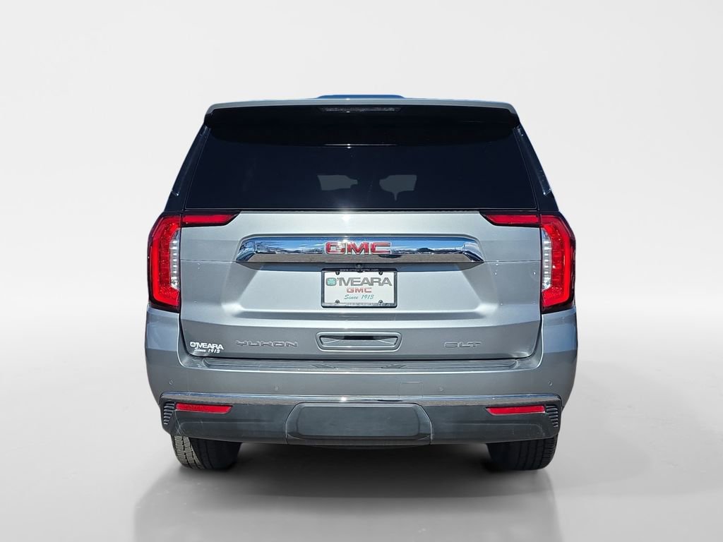 Used 2023 GMC Yukon SLT w/ SLT Luxury Package image 5