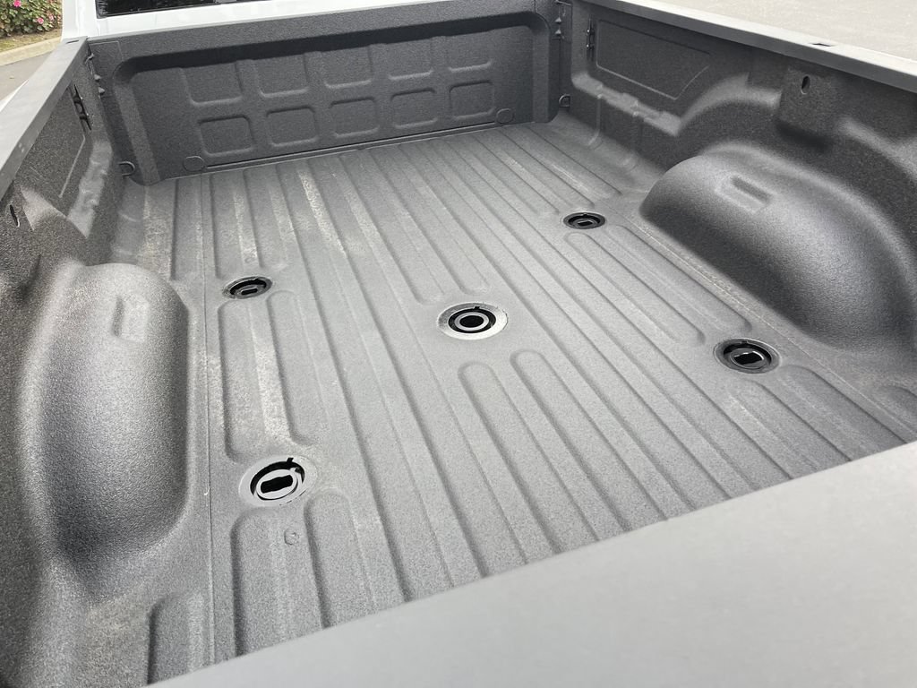 New 2026 RAM 3500 Laramie w/ Night Edition AWD/4WD image 15