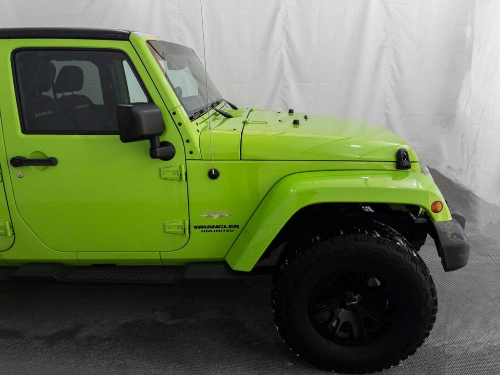 Used 2013 Jeep Wrangler Unlimited Sahara w/ Connectivity Group image 7
